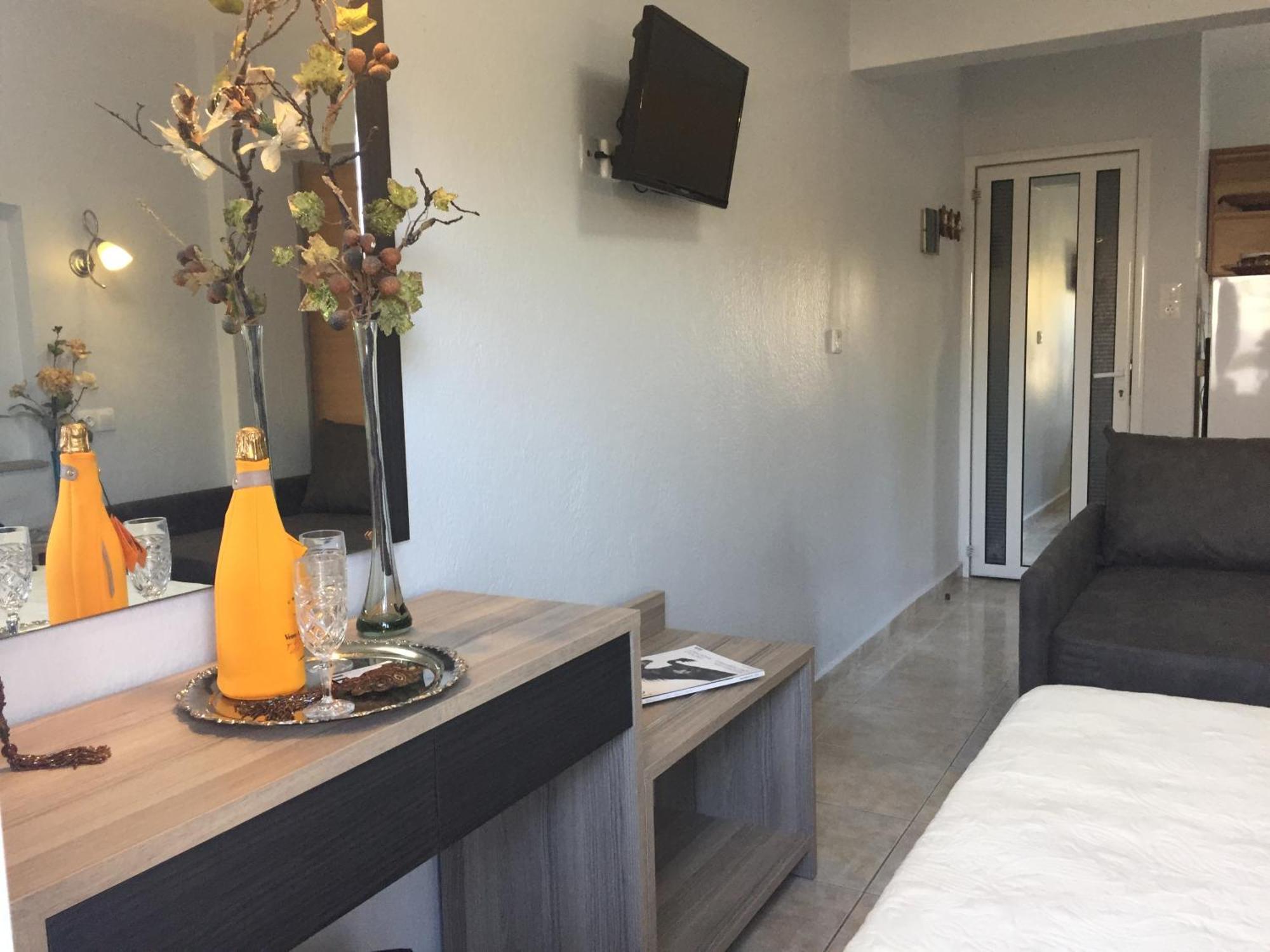 Litsa Haus Estate Residences & Suites - Adults Only & Kids 8 Plus- Asprovalta Exterior photo